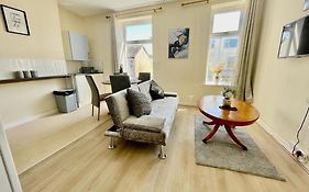 Arise Comfort Apartment - Clarendon Road Blackpool City Centre